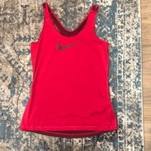 Nike pro top